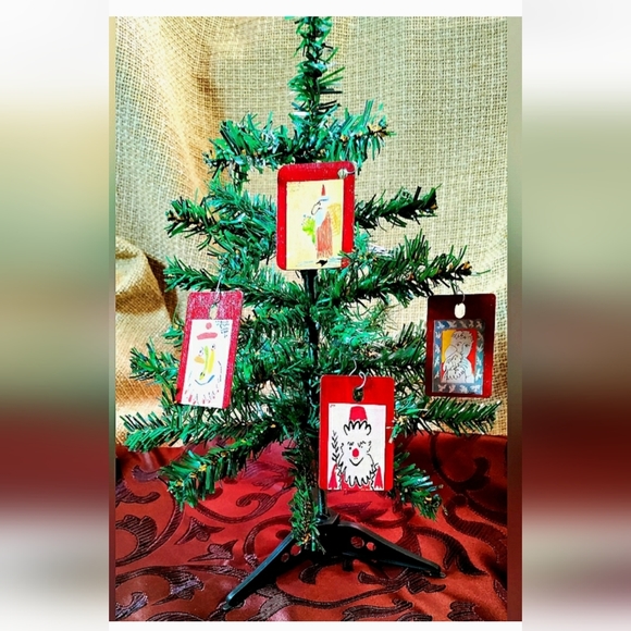 NEW Pablo Picasso Handcrafted 3 Piece Ornament Set! Santa! - Picture 4 of 6